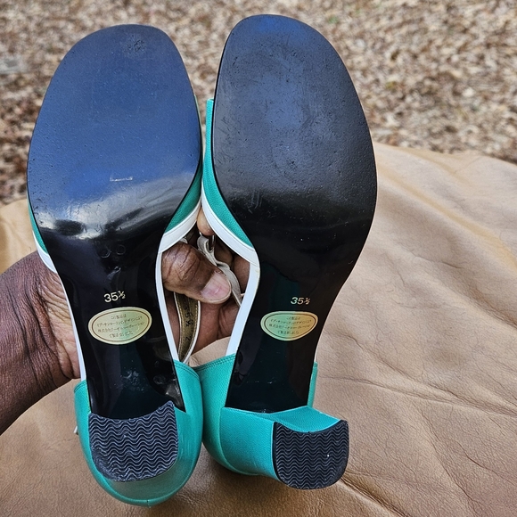 Women's Yves Saint Laurent Turquoise White Leather Sandals Heels Sz 5.5 US - Picture 12 of 14